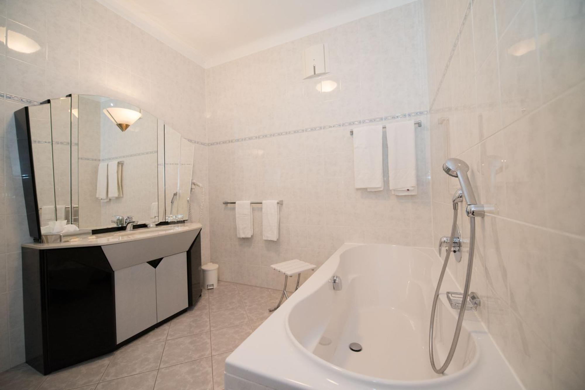 Parkhotel Styria Steyr Exteriér fotografie