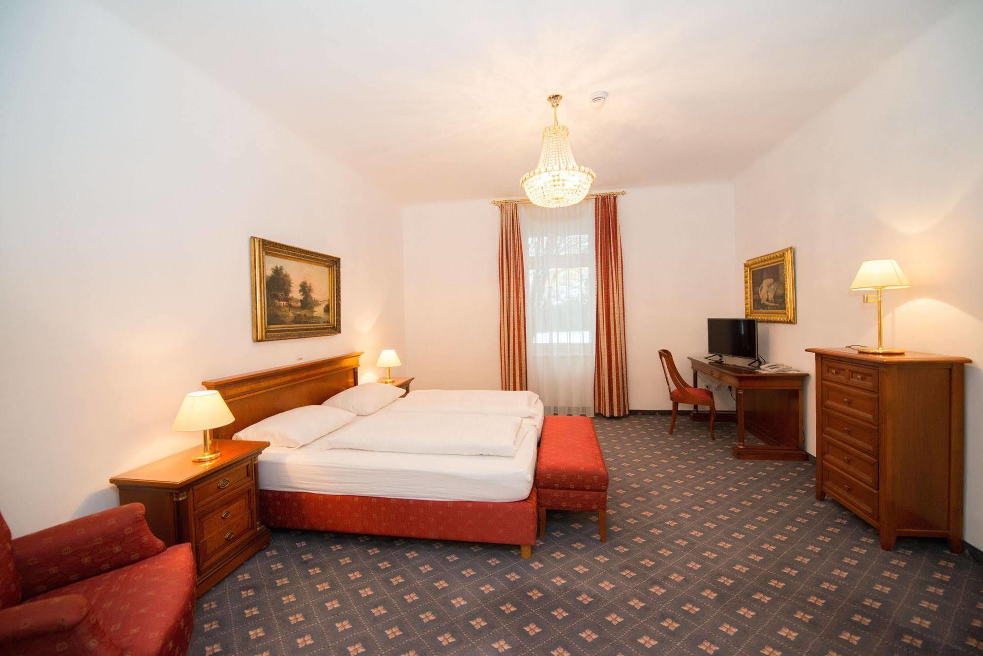 Parkhotel Styria Steyr Exteriér fotografie